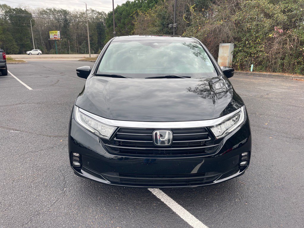 Used 2024 Honda Odyssey Elite image 2