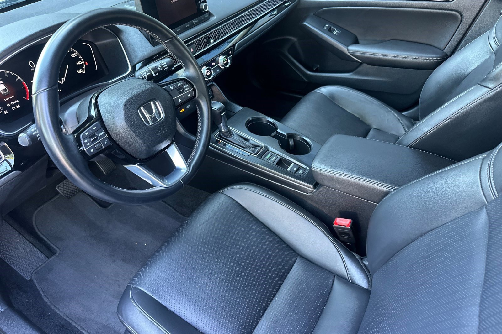 Used 2023 Honda Civic EX-L image 11