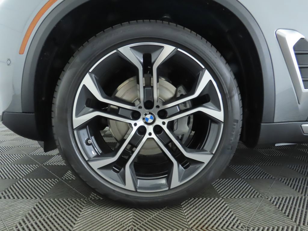 Certified 2026 BMW X5 sDrive40i image 31
