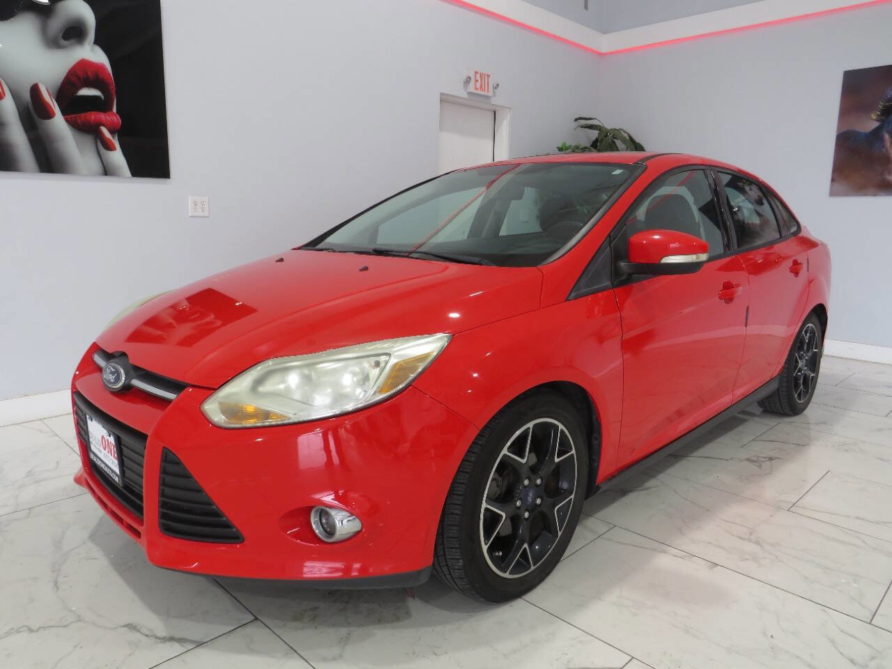 Used 2014 Ford Focus SE w/ Equipment Group 201A image 8