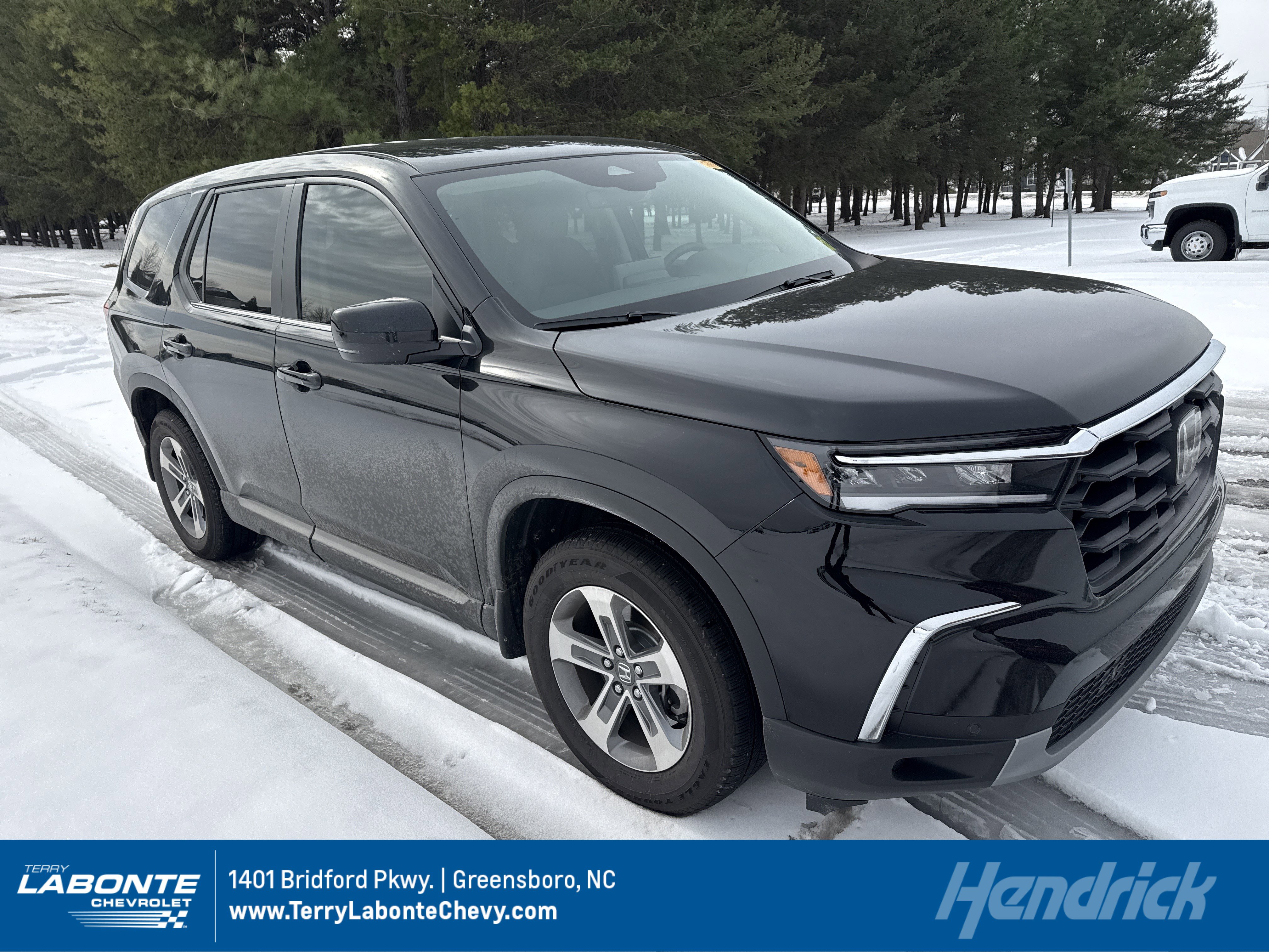 Used 2025 Honda Pilot EX-L