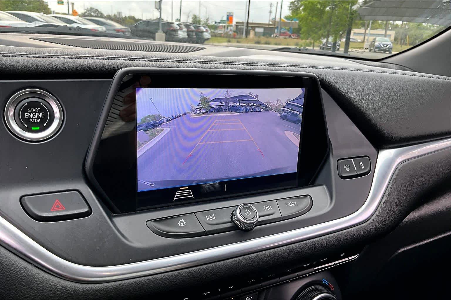 Used 2019 Chevrolet Blazer LT FWD image 27