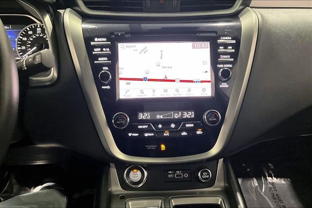 Used 2024 Nissan Murano SV image 15