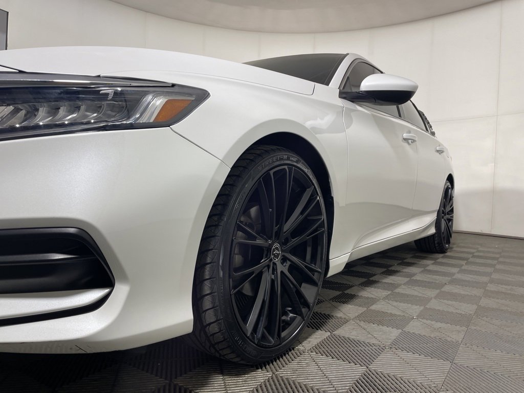 Used 2019 Honda Accord LX image 25