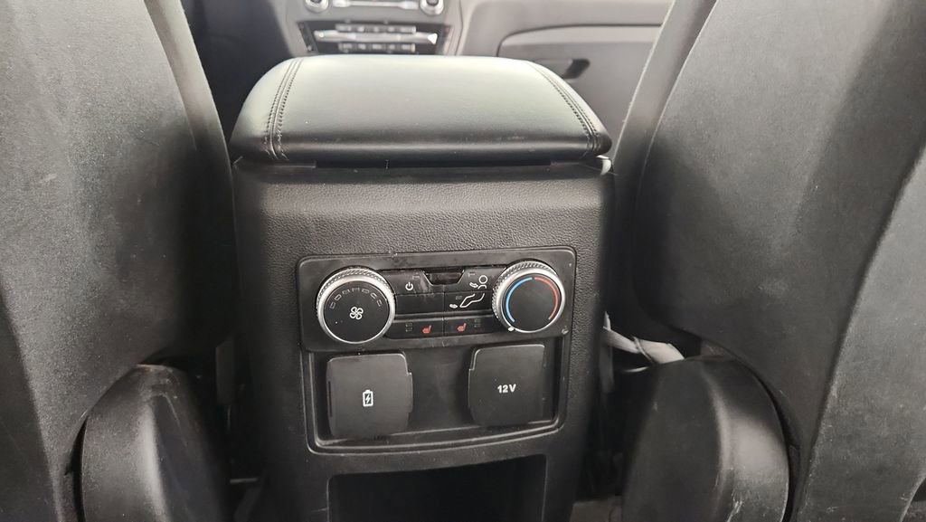 Used 2020 Ford Explorer XLT w/ Comfort Package AWD/4WD image 23