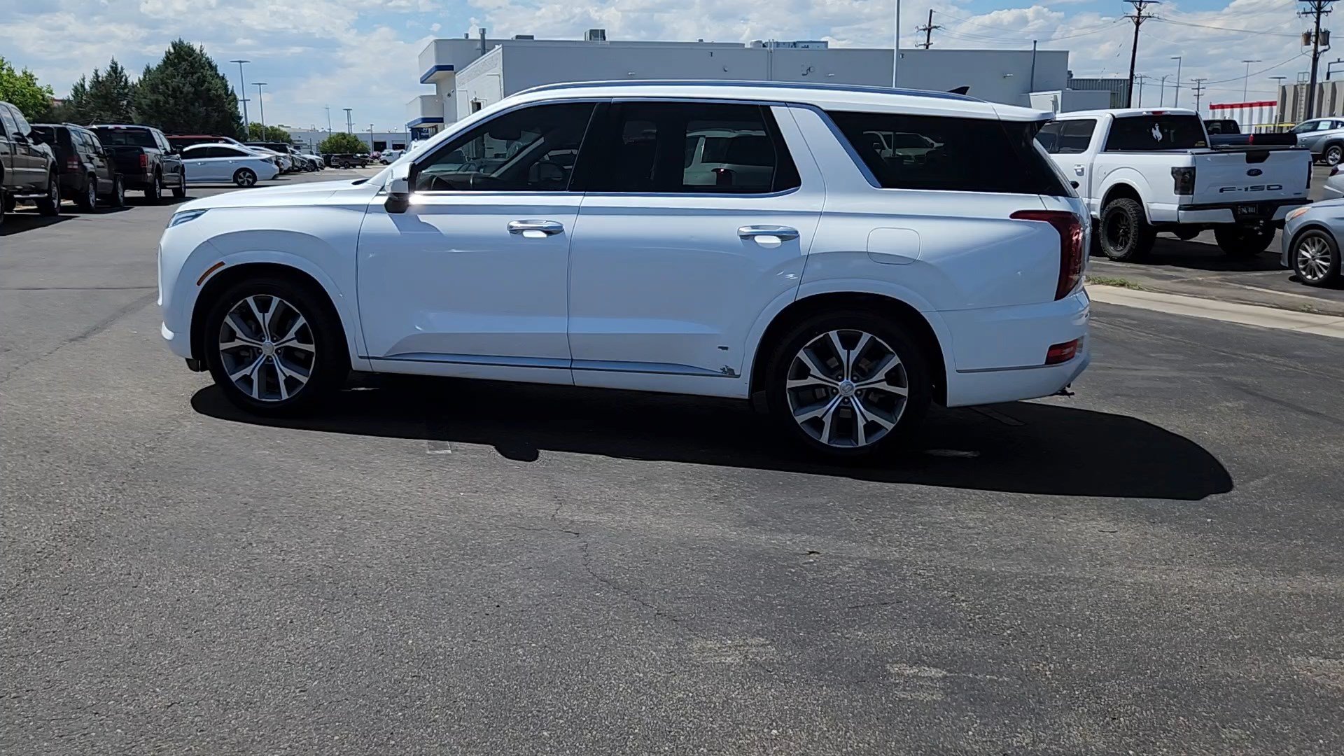 Used 2021 Hyundai Palisade Limited AWD/4WD image 2