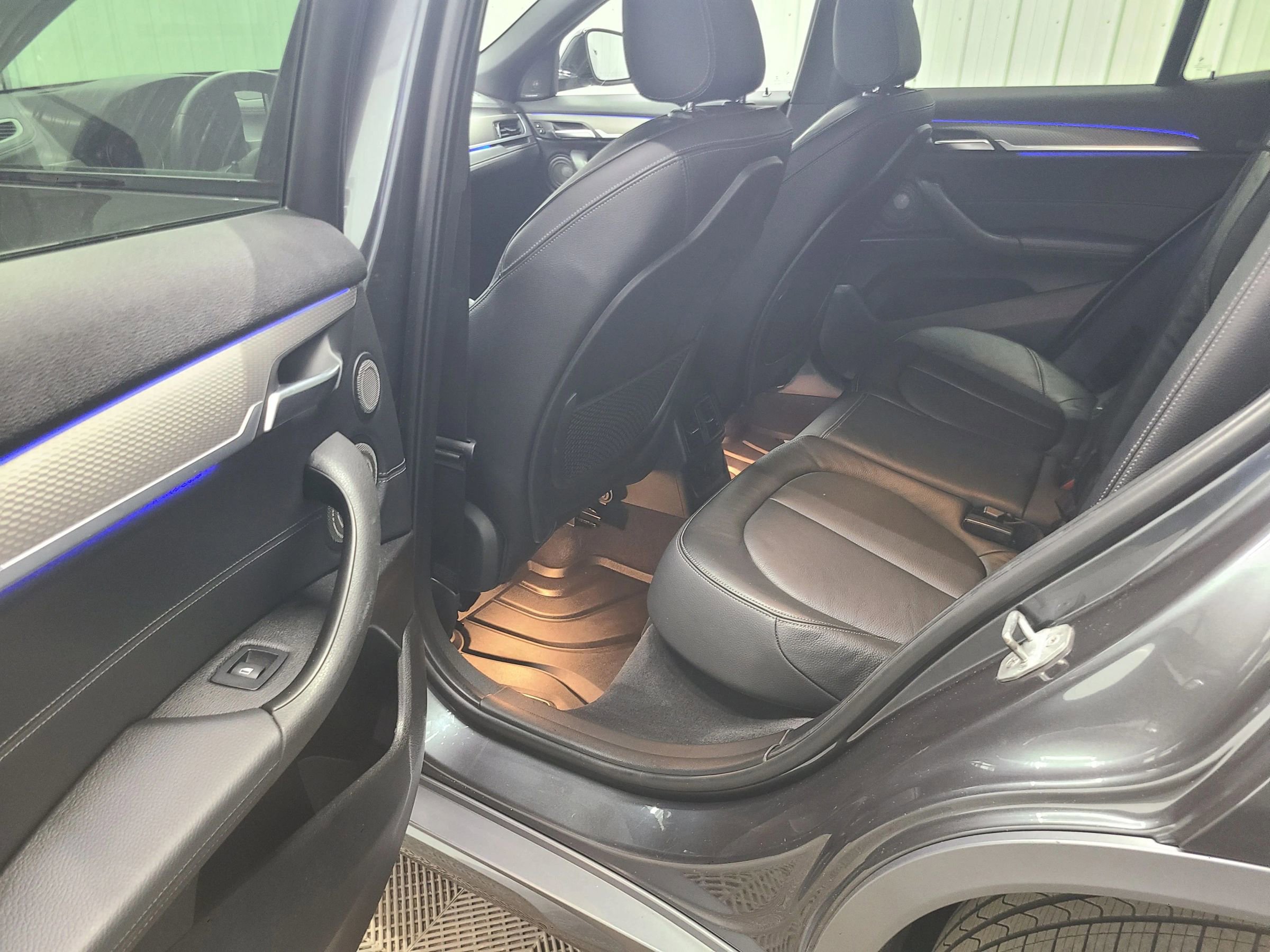 Used 2018 BMW X2 xDrive28i w/ M SportX Package image 35