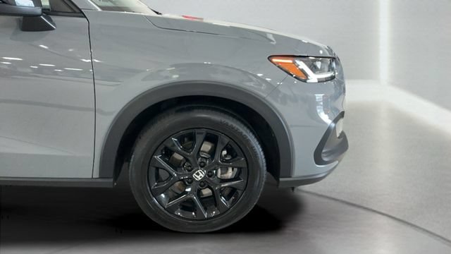 Used 2024 Honda HR-V Sport image 32