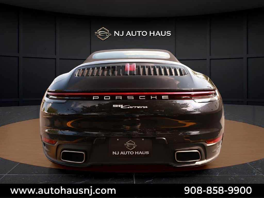 Used 2021 Porsche 911 Carrera RWD image 36