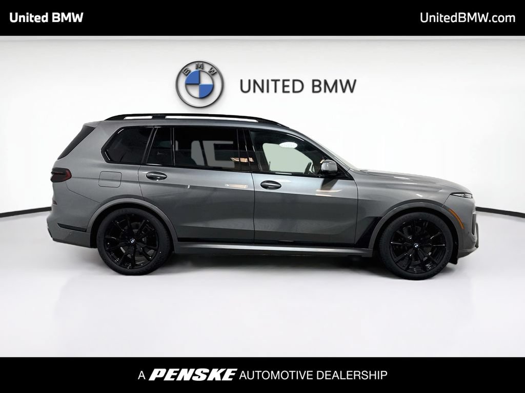 New 2027 BMW X7 xDrive40i w/ Executive Package AWD/4WD image 4