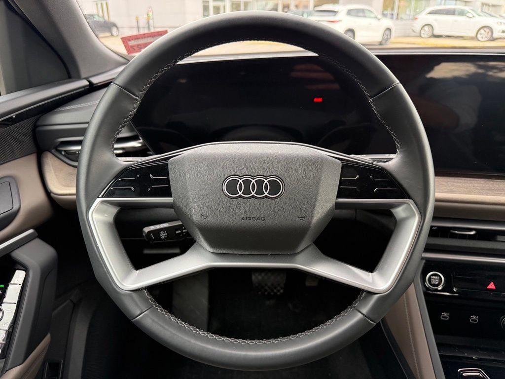 Used 2025 Audi Q5 Premium w/ Convenience Package AWD/4WD image 33