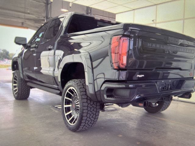 Used 2023 GMC Sierra 1500 AT4 w/ AT4 Premium Package AWD/4WD image 9