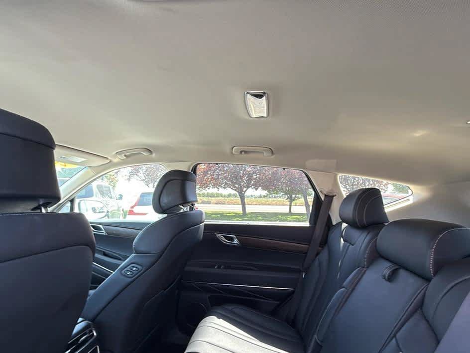 Used 2024 Genesis GV80 2.5T AWD/4WD image 33