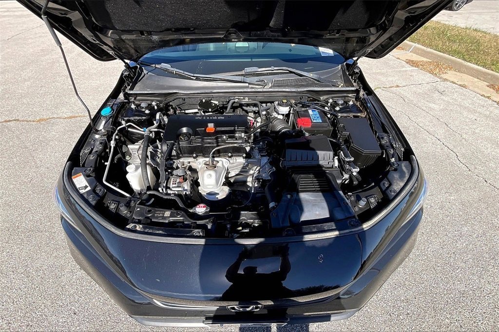 Used 2023 Honda Civic Sport image 31