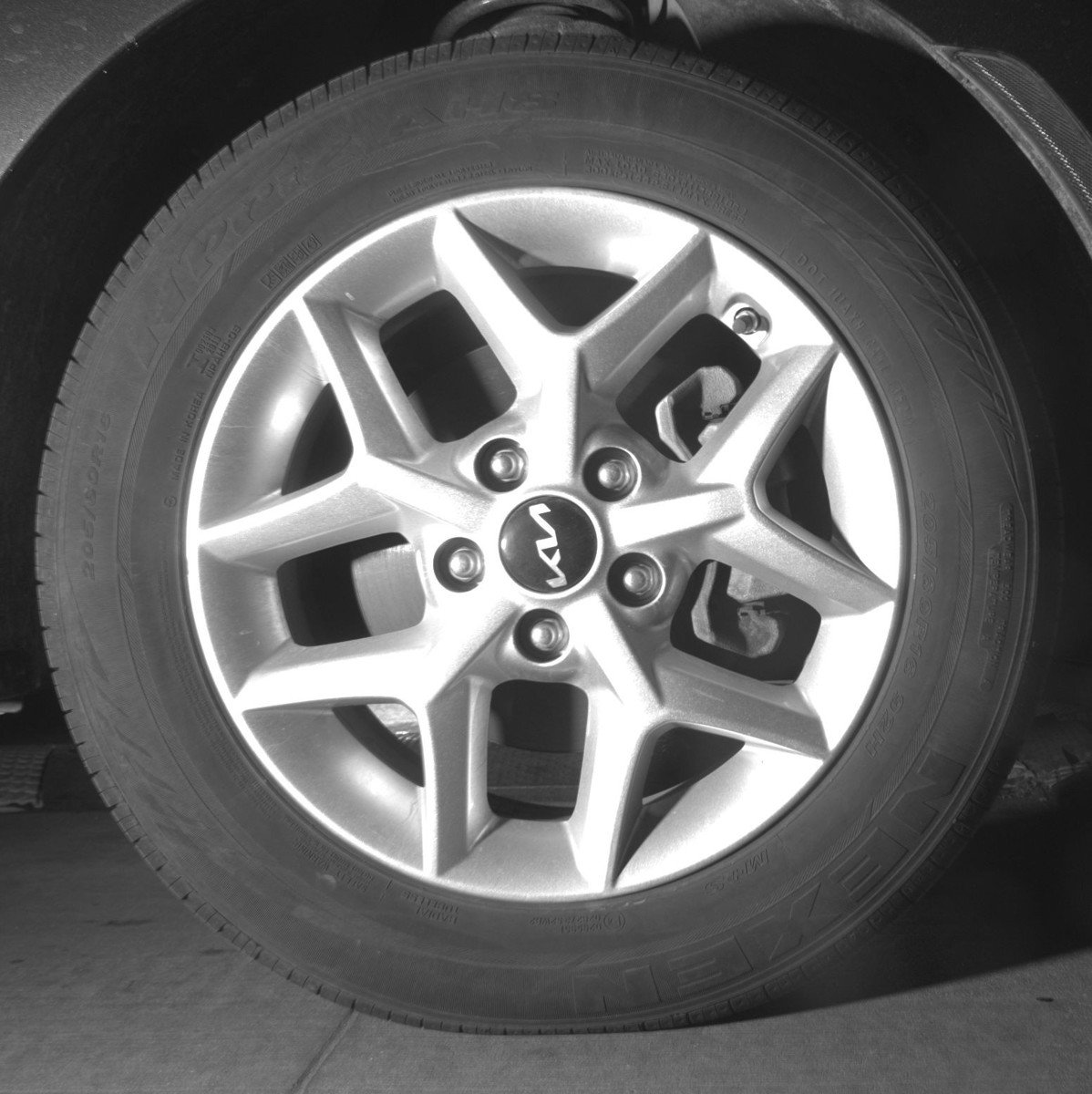 Used 2025 Kia Soul LX w/ LX Technology Package image 13