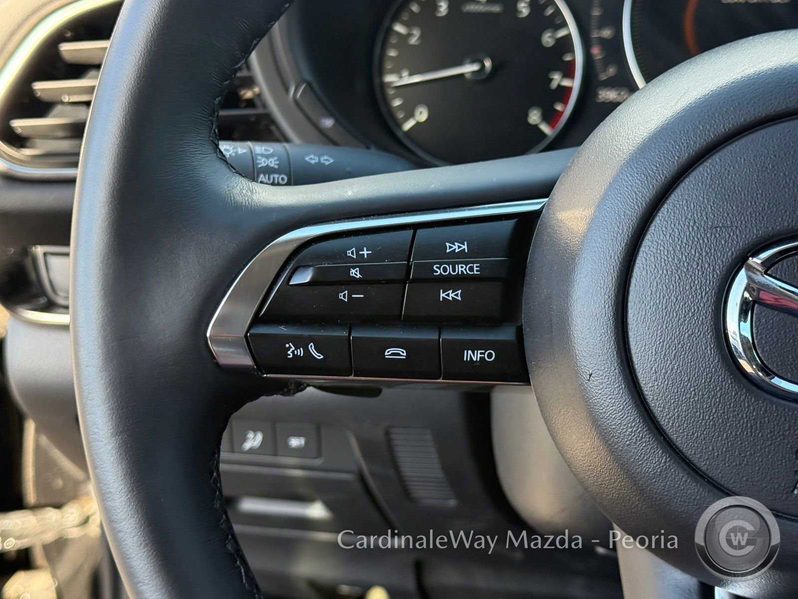 Certified 2025 MAZDA CX-30 AWD 2.5 S w/ Premium Package image 18