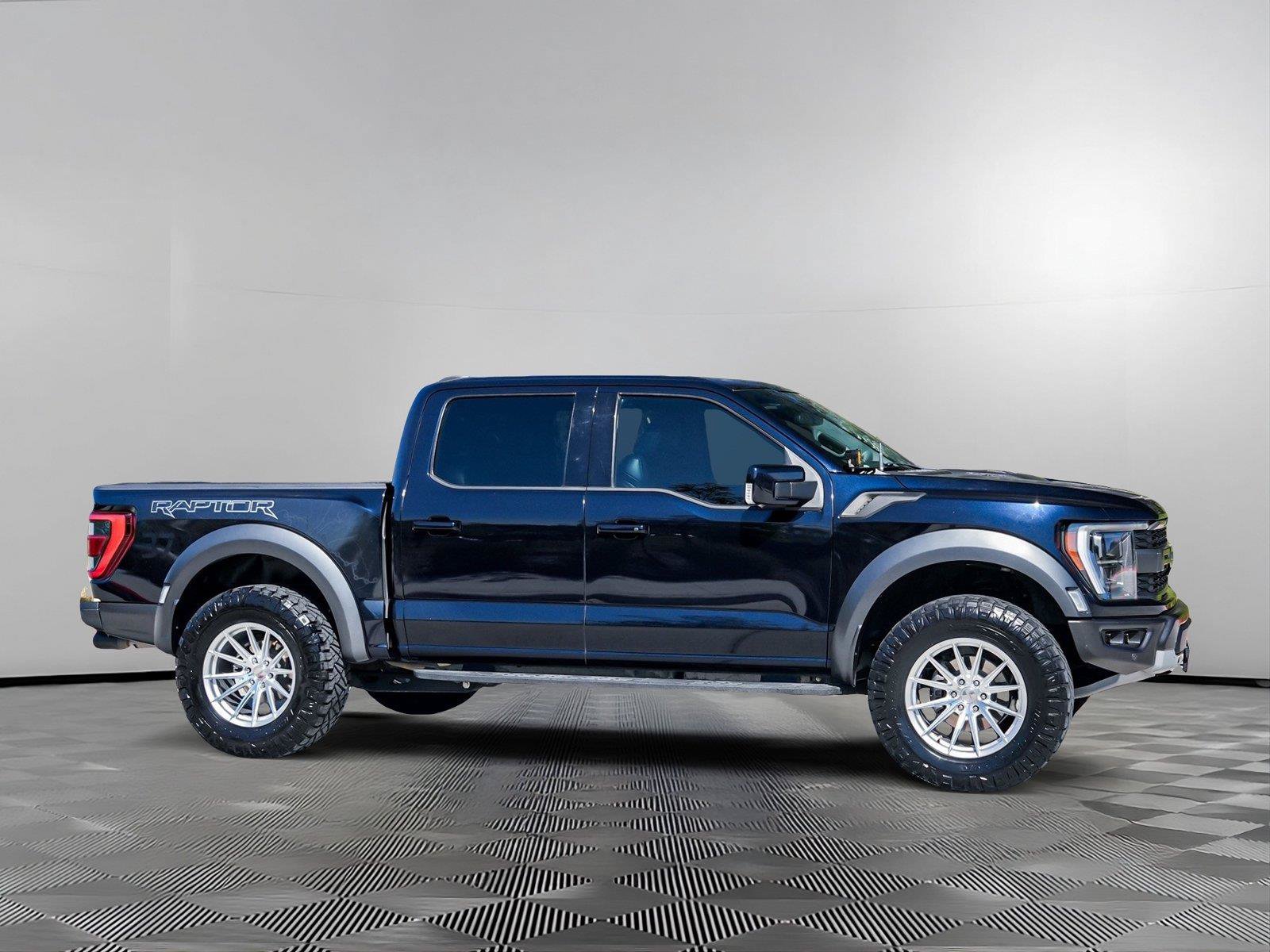 Used 2021 Ford F150 Raptor w/ Raptor 37 Performance Package AWD/4WD image 3