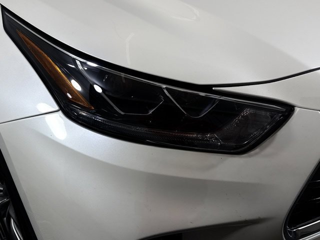 Used 2021 Toyota Highlander Platinum AWD/4WD image 13