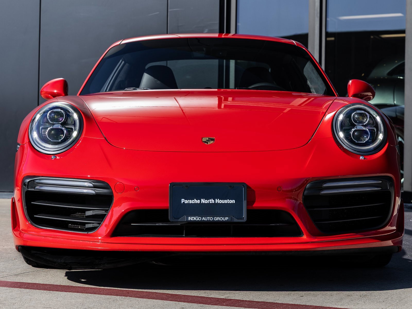 Used 2018 Porsche 911 Turbo image 8