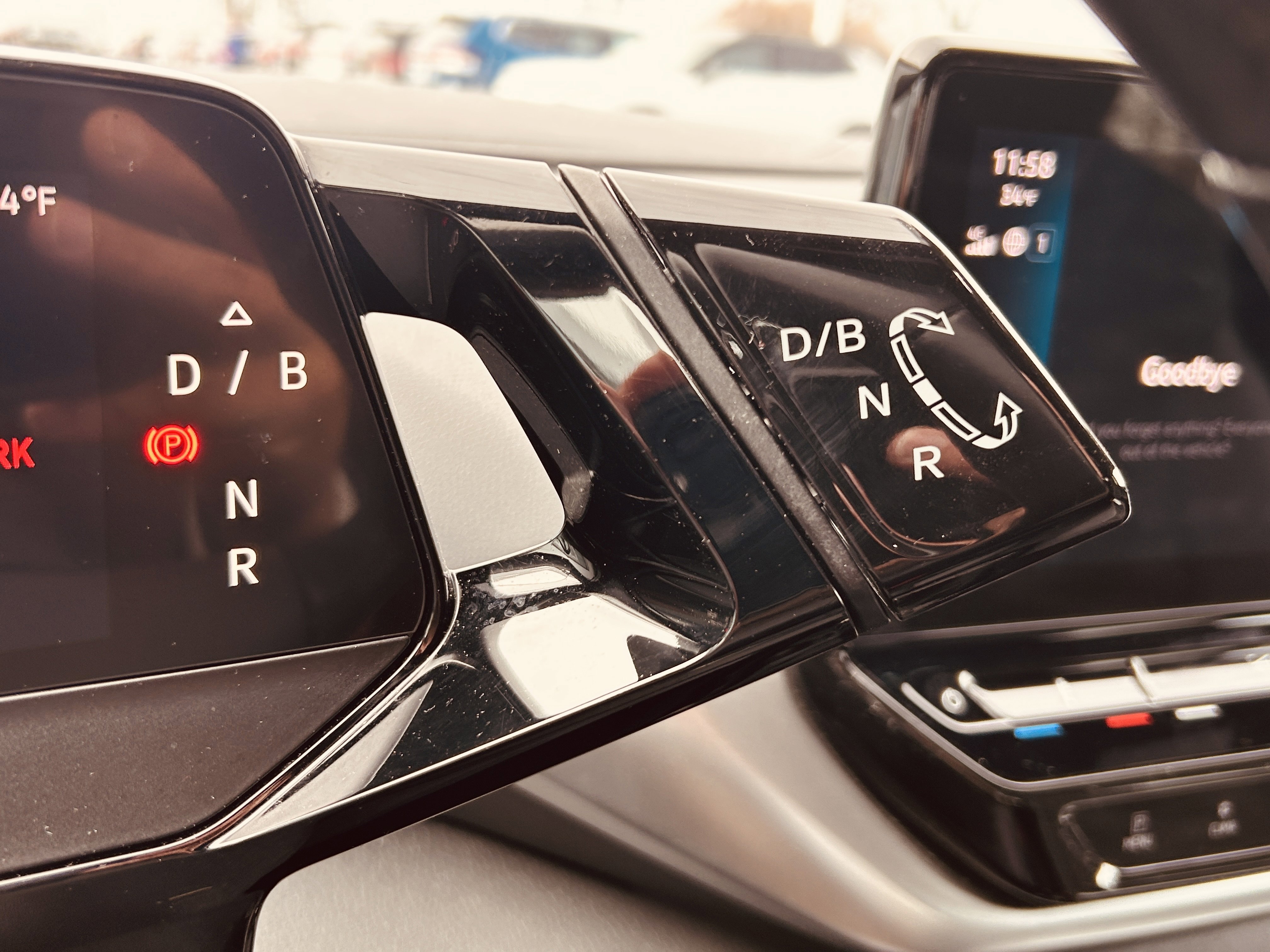 Certified 2021 Volkswagen ID.4 Pro image 16