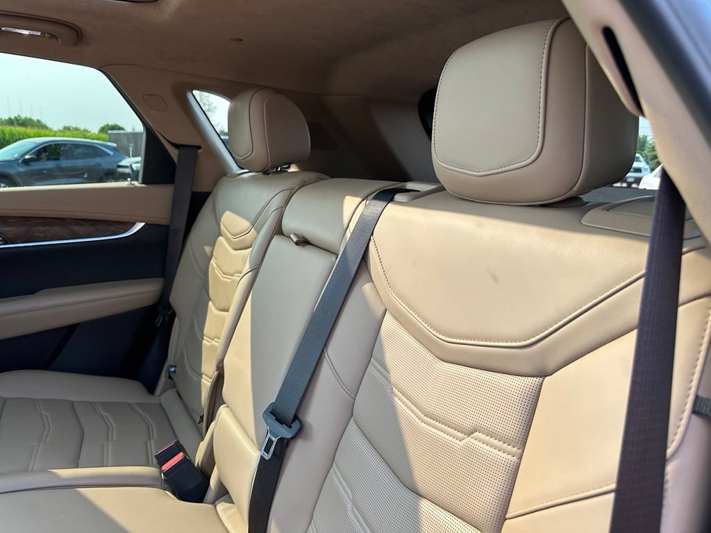 Used 2023 Cadillac XT5 Sportv w/ Platinum Package AWD/4WD image 23