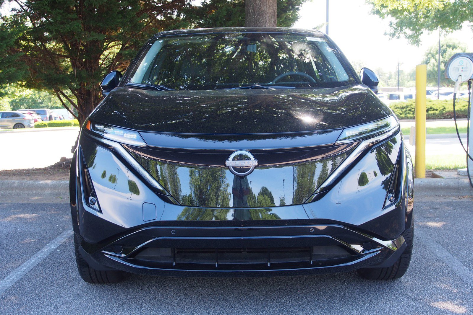 New 2025 Nissan Ariya EVOLVE+ image 2