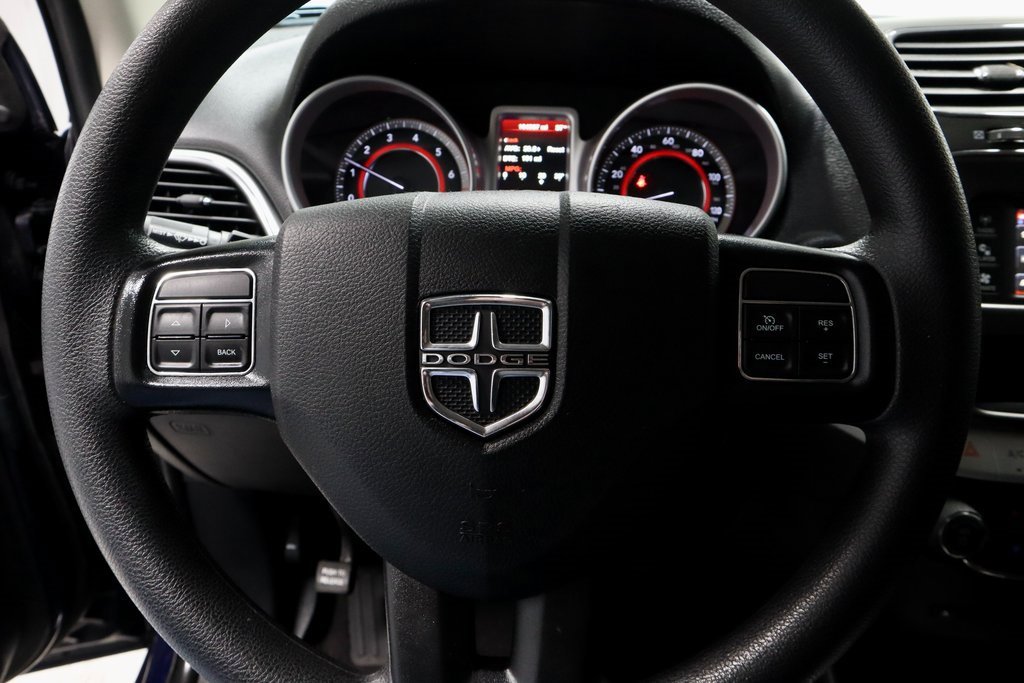 Used 2019 Dodge Journey SE image 29