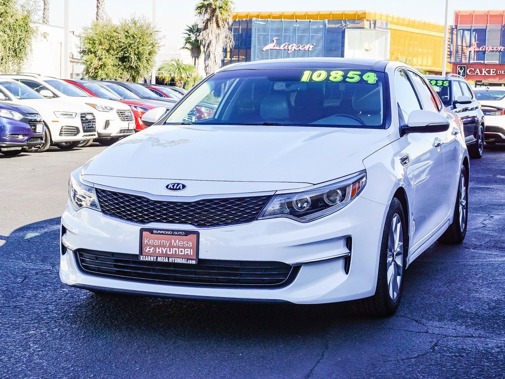 Used 2016 Kia Optima EX w/ Premium Package image 3