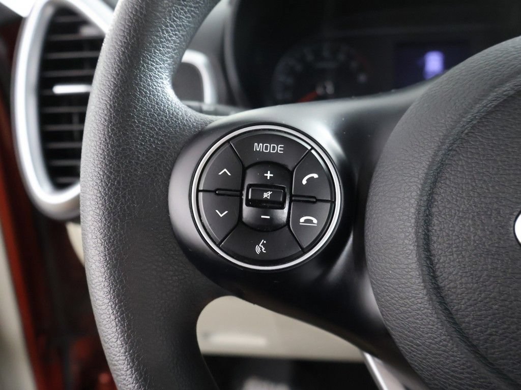 Used 2021 Kia Soul LX FWD image 37