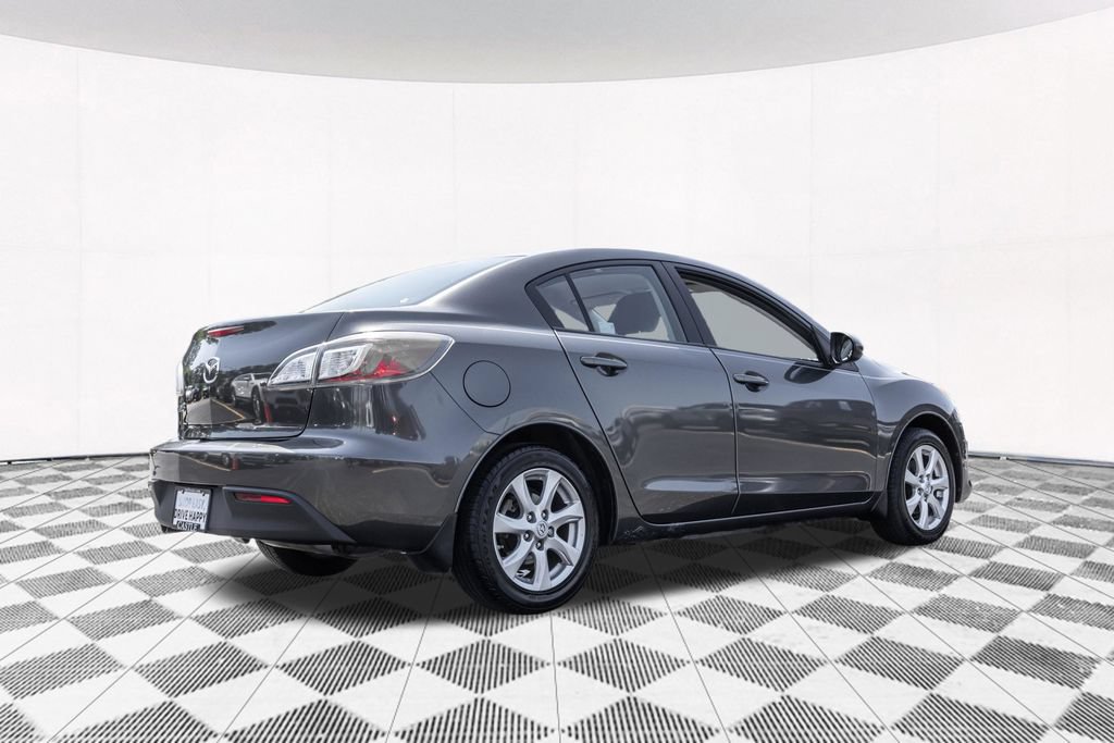 Used 2010 MAZDA MAZDA3 i Touring FWD image 9