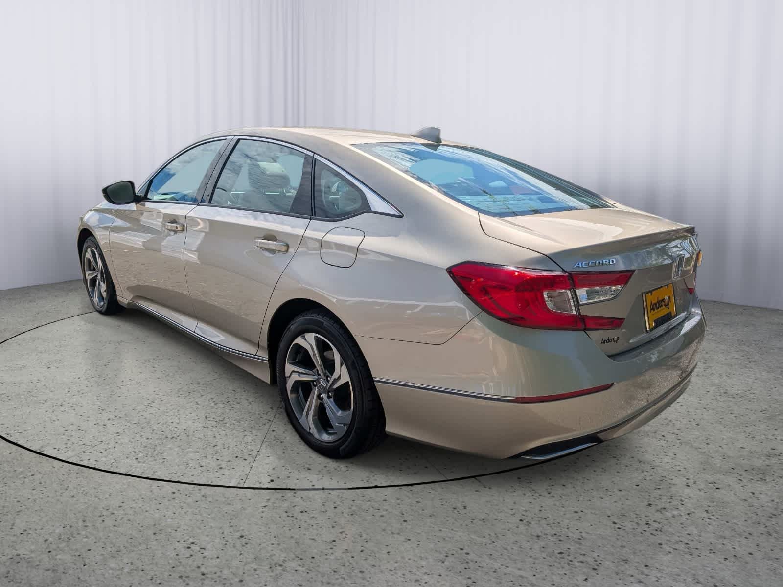 Certified 2018 Honda Accord EX-L image 5