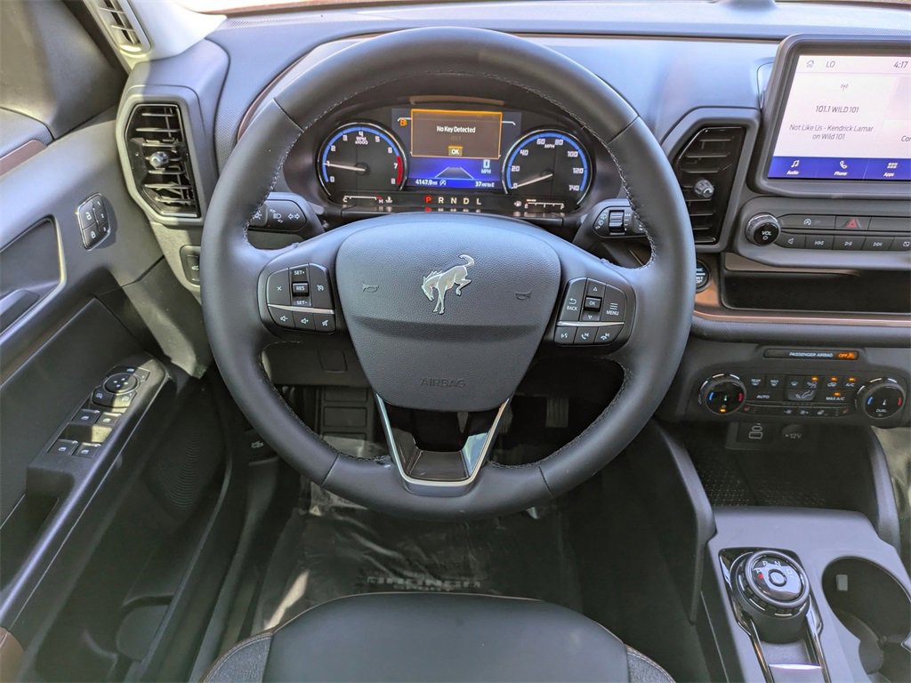 Used 2024 Ford Bronco Sport Outer Banks image 15