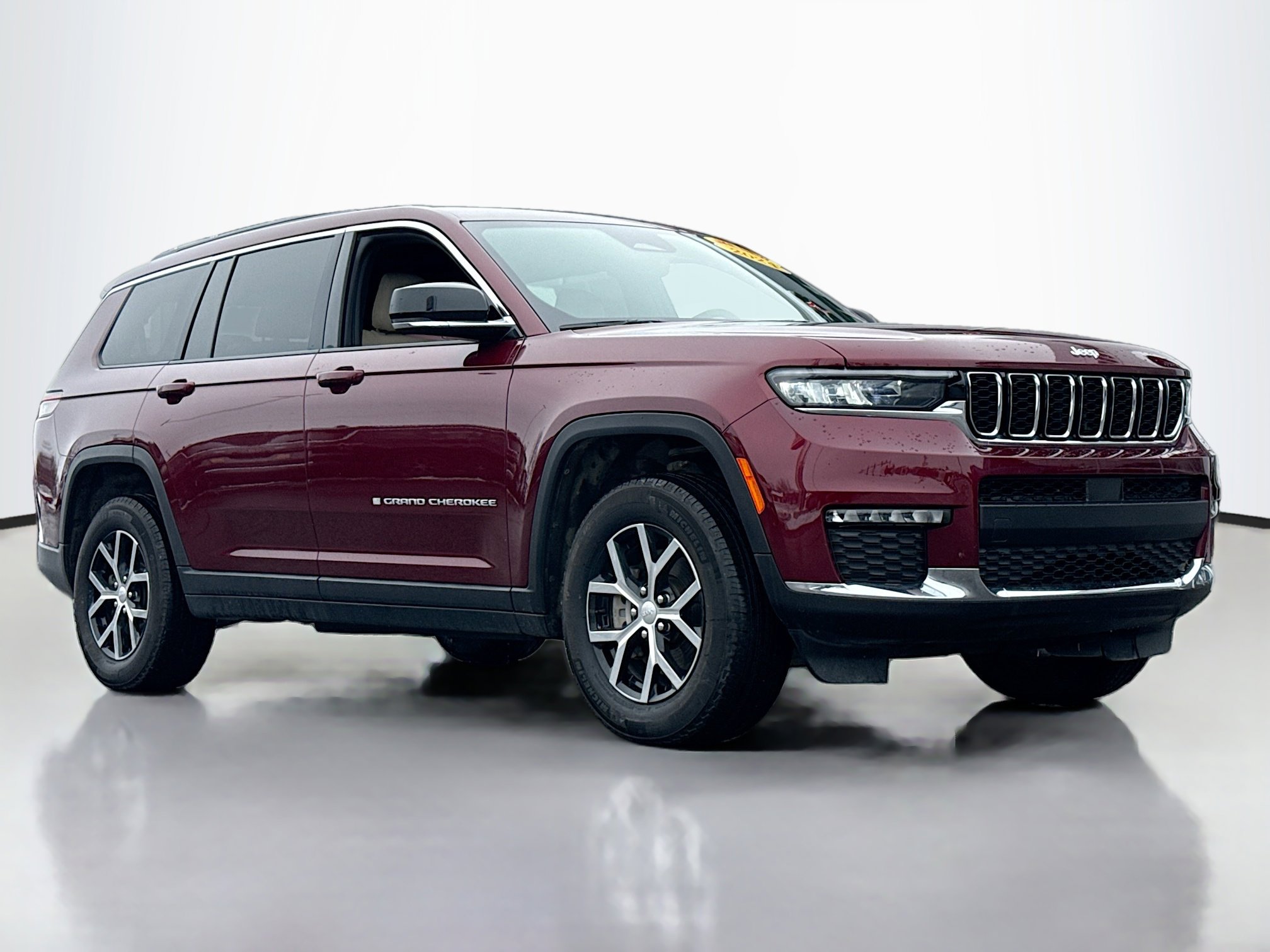 Used 2024 Jeep Grand Cherokee L Limited w/ Trailer Tow Package image 1