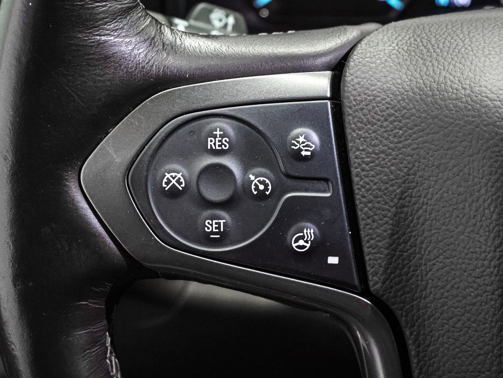 Used 2018 Chevrolet Silverado 1500 LTZ w/ LTZ Plus Package image 36