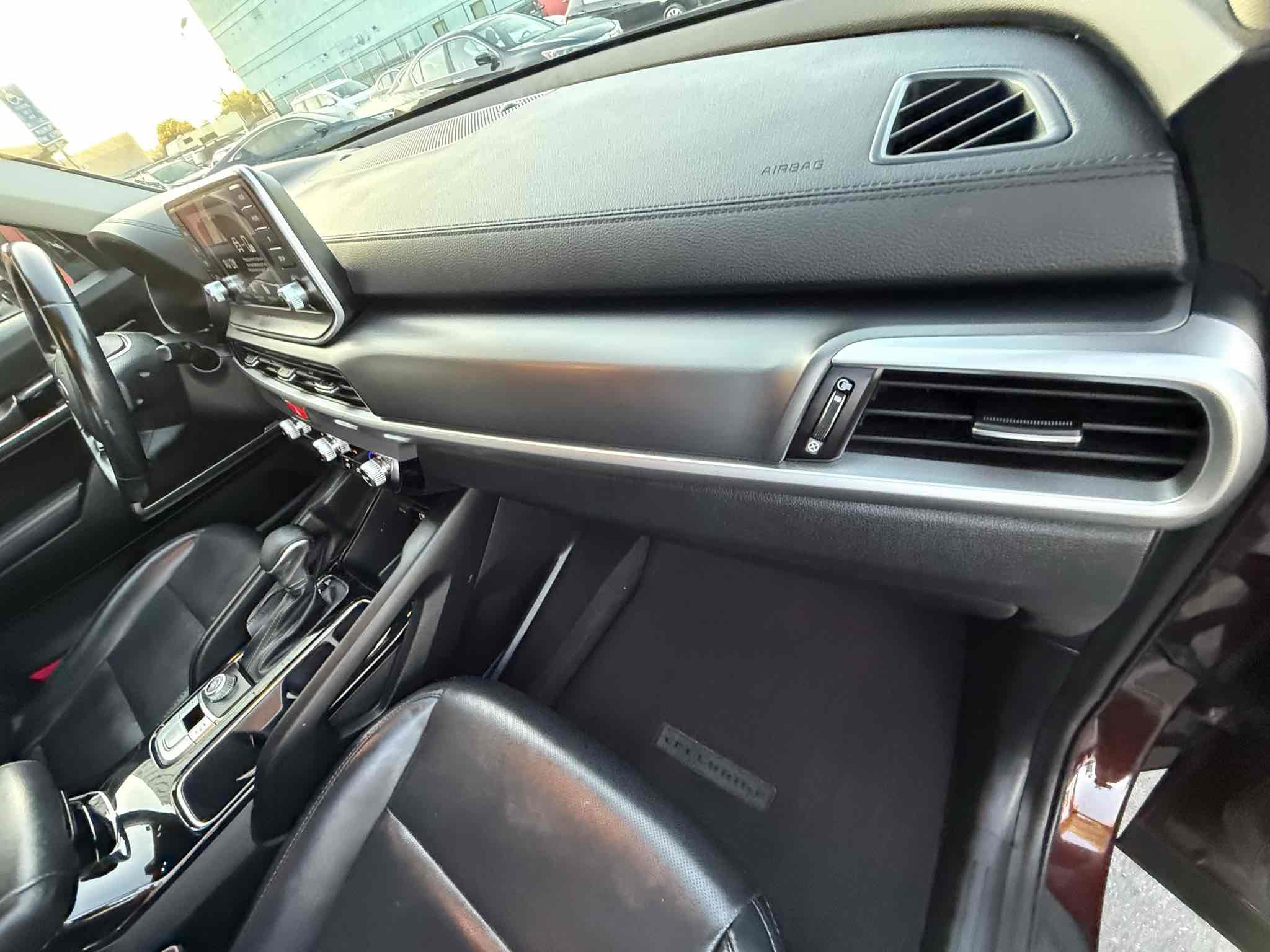 Used 2020 Kia Telluride LX image 51