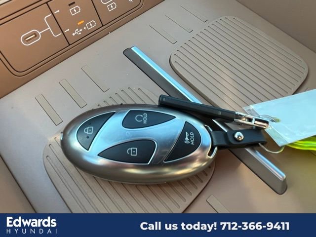 New 2025 Hyundai Santa Fe Limited image 33