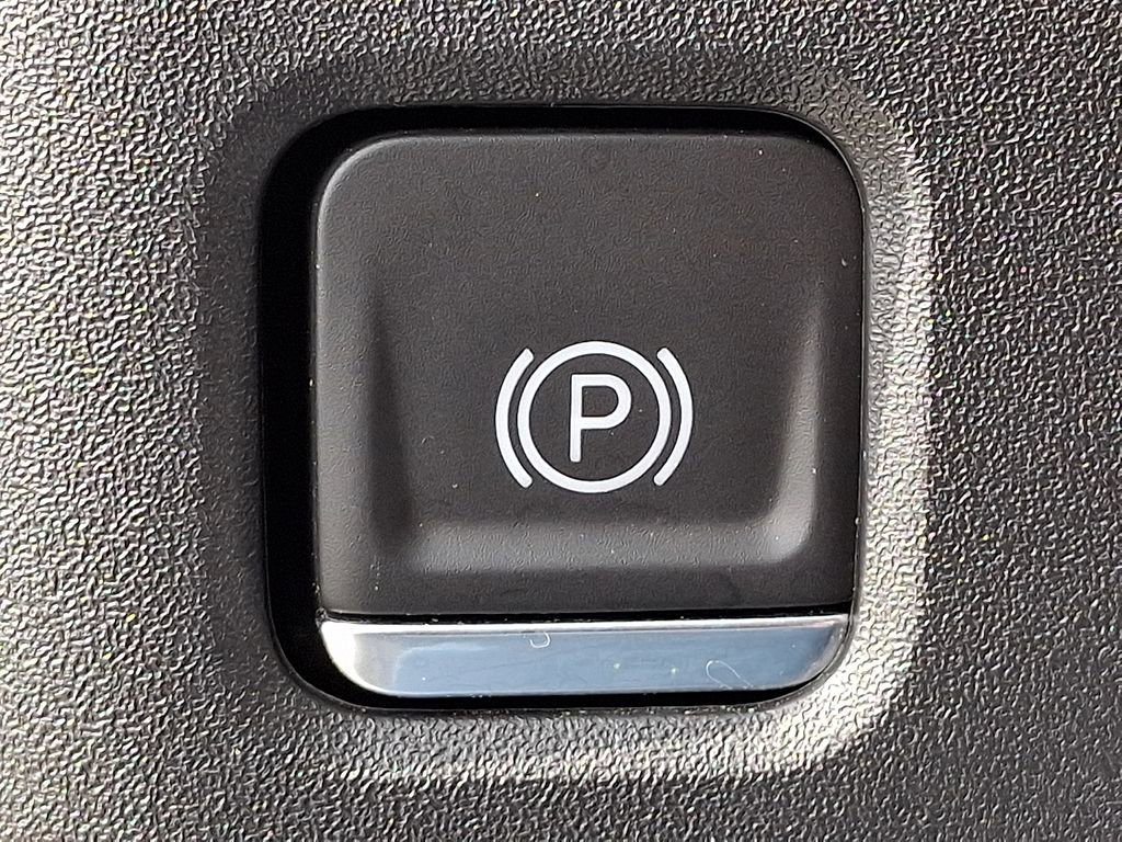 Used 2024 GMC Sierra 1500 SLT image 23