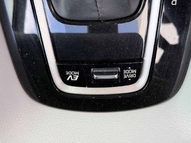 Used 2026 Toyota Corolla SE FWD image 21