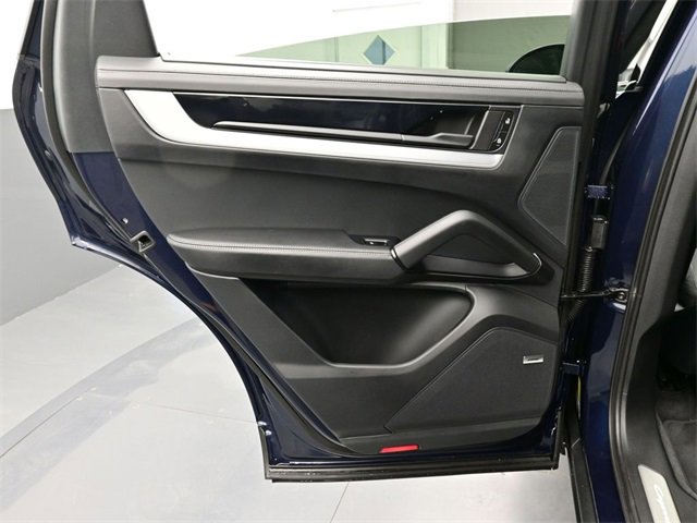 New 2025 Porsche Cayenne S image 14