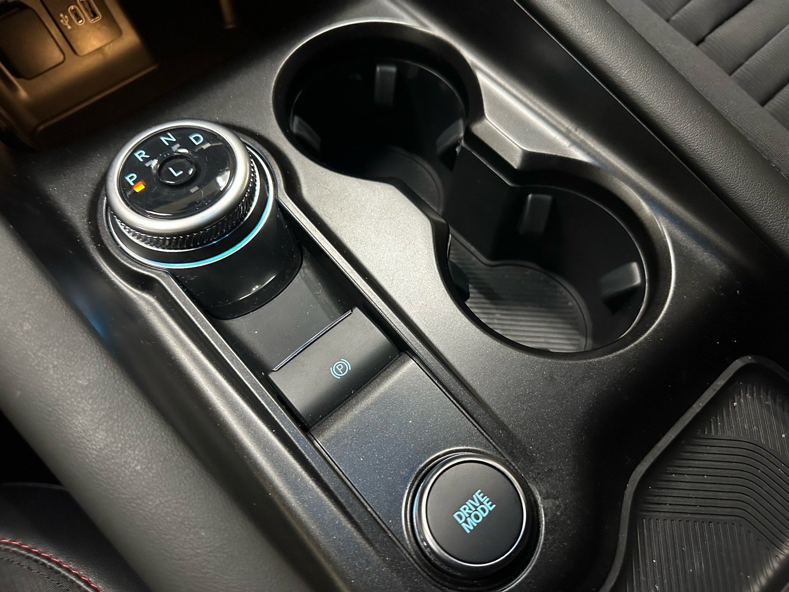 Certified 2025 Ford Explorer ST-Line image 40