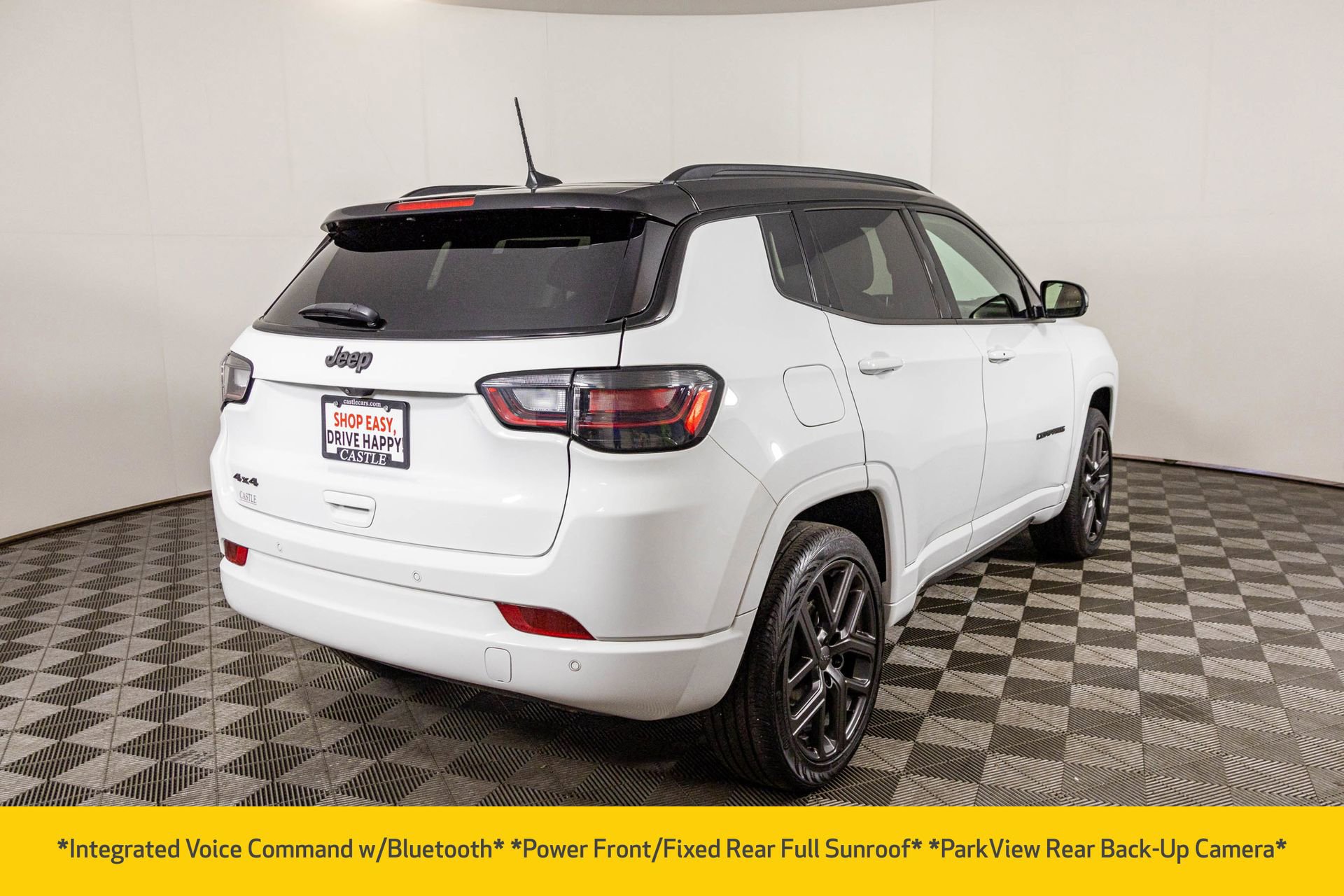 Used 2024 Jeep Compass Limited w/ High Altitude Package image 11