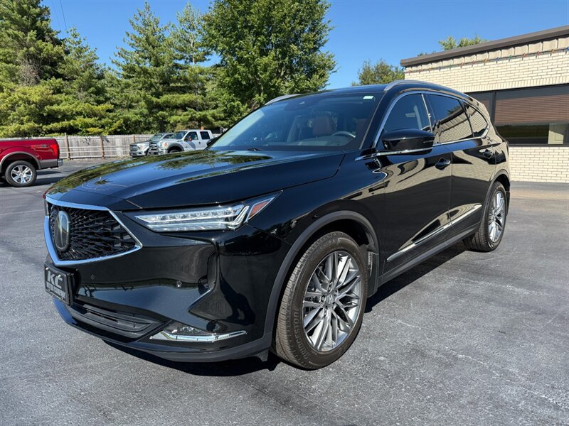Used 2024 Acura MDX w/ Advance Package AWD/4WD image 2