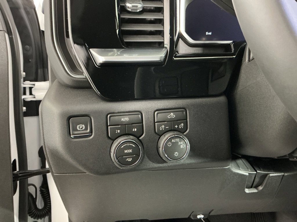 New 2026 Chevrolet Silverado 1500 LT AWD/4WD image 11