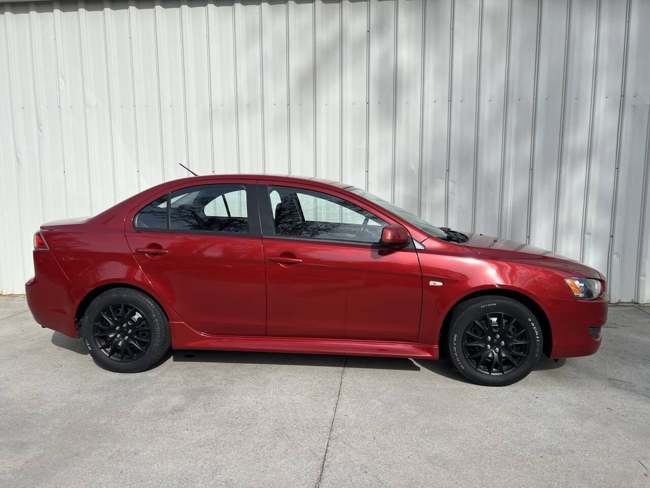 Used 2013 Mitsubishi Lancer ES FWD image 2