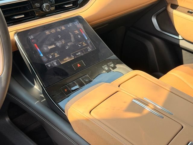 Used 2025 INFINITI QX80 Sensory w/ Exterior Package AWD/4WD image 24