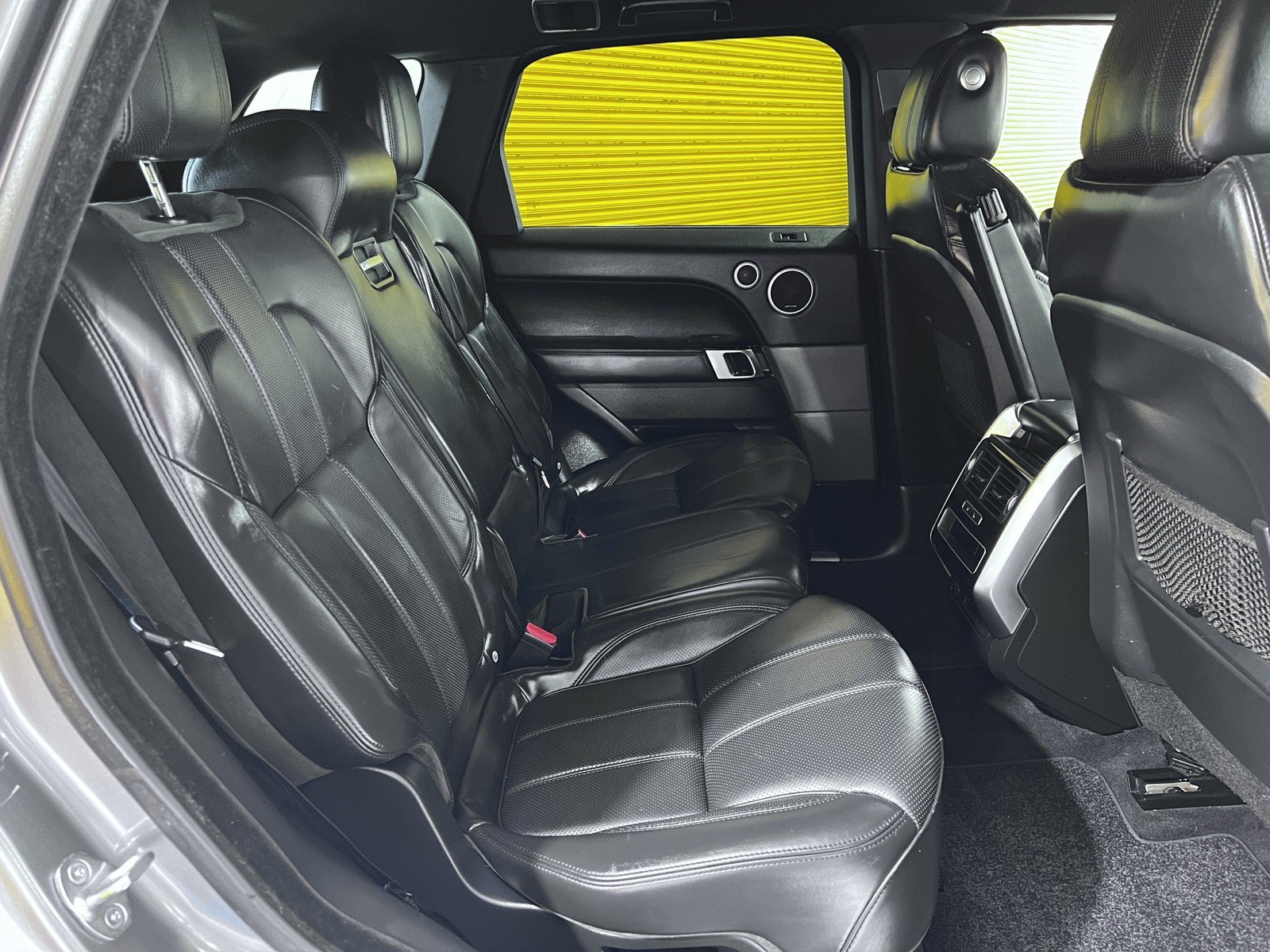 Used 2016 Land Rover Range Rover Sport Supercharged AWD/4WD image 18