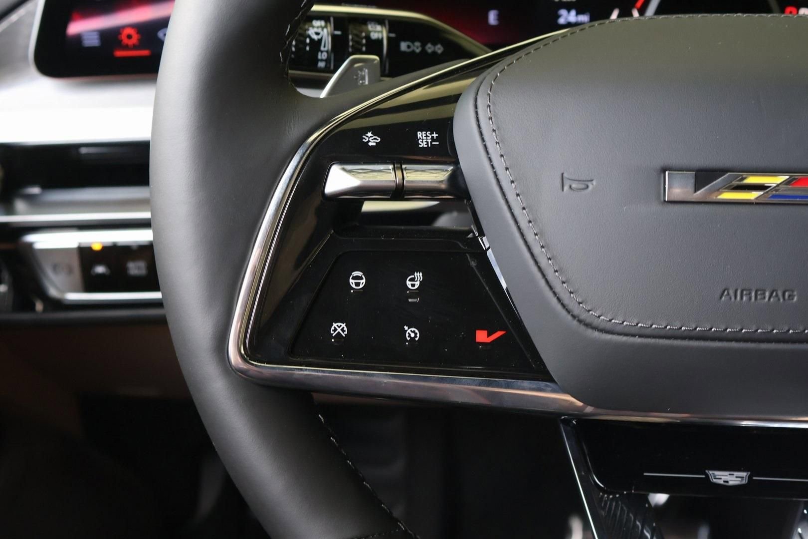 New 2026 Cadillac Lyriq V w/ LPO, Floor Liner Package image 18