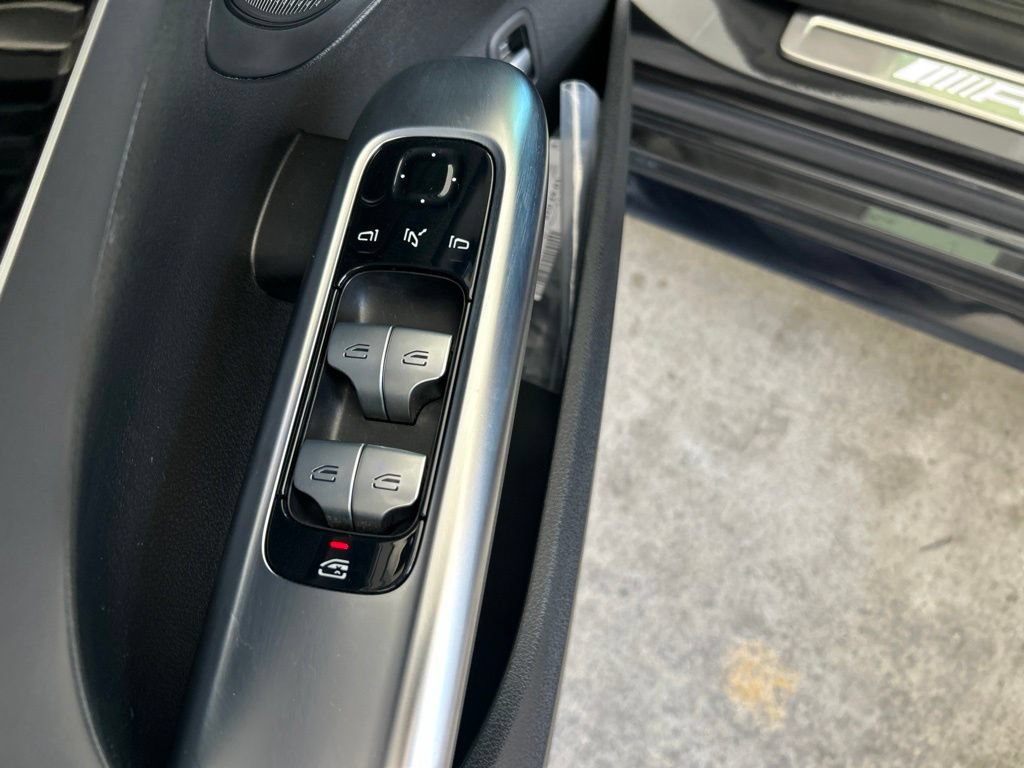 Used 2024 Mercedes-Benz C 43 AMG 4MATIC Sedan image 38