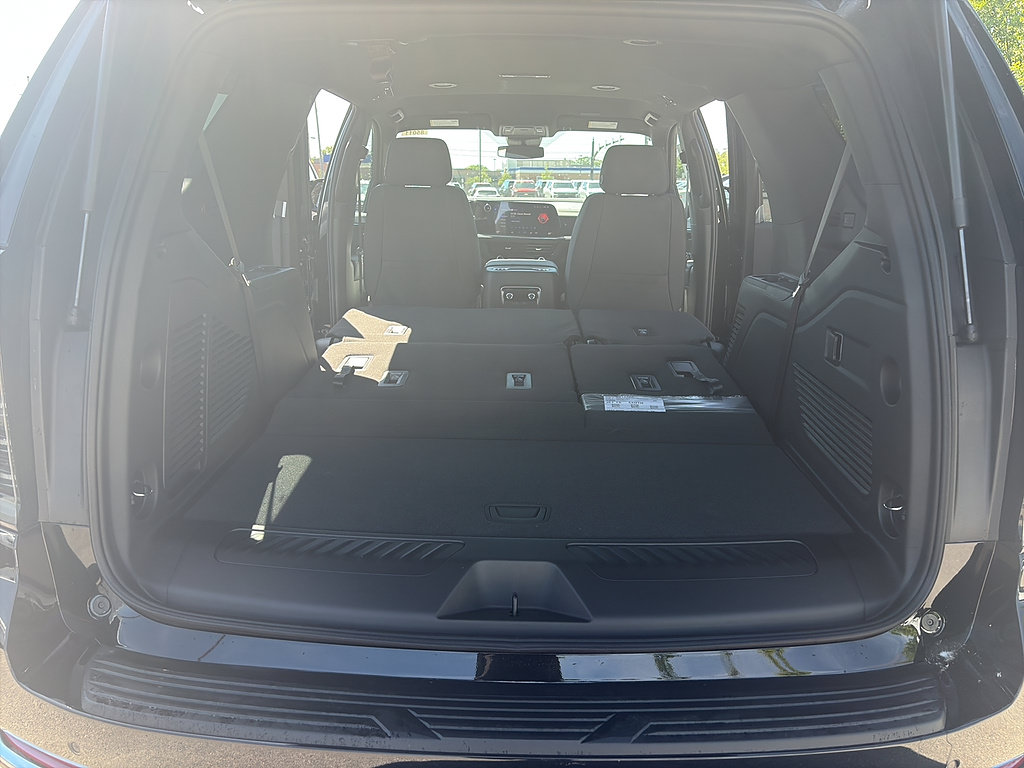 New 2026 Chevrolet Tahoe LS w/ LS Custom Edition AWD/4WD image 14
