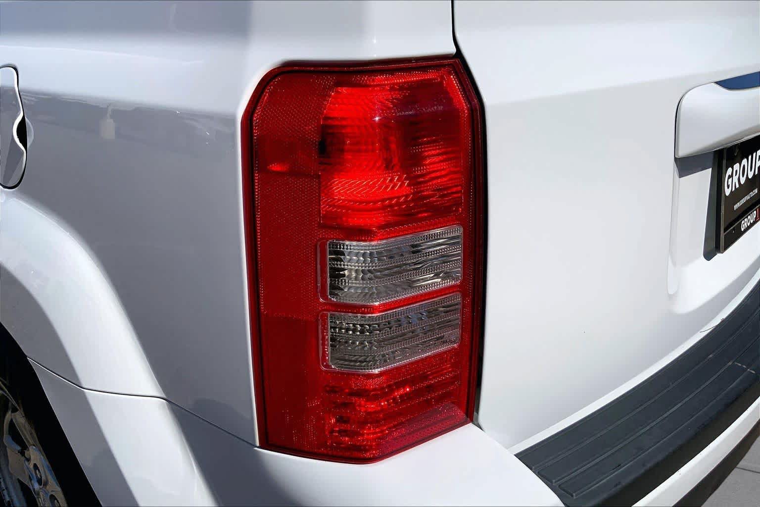 Used 2016 Jeep Patriot Sport w/ Power Value Group FWD image 29